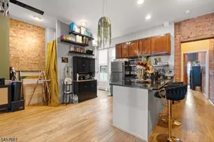 72 Columbia St, Newark, NJ 07102 - Photo 6