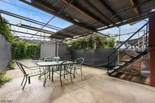 72 Columbia St, Newark, NJ 07102 - Photo 10