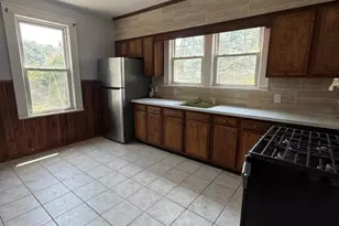 8 Chapman St, Bloomfield, NJ 07003 - Photo 1