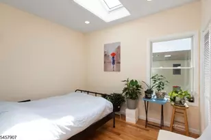 86 Oak St, Jersey City, NJ 07304 - Photo 10