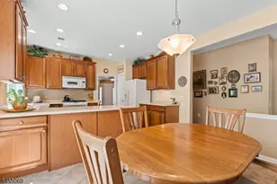 574 Post Ln, Franklin Township, NJ 08873 - Photo 18