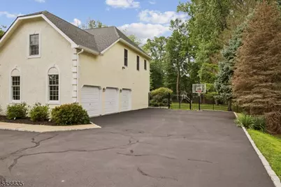 18 Downingtown Court, Warren Township, NJ 07059 - Photo 38