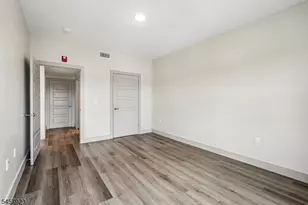 548 Franklin Ave, Belleville, NJ 07109 - Photo 18
