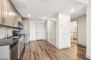 548 Franklin Ave, Belleville, NJ 07109 - Photo 16