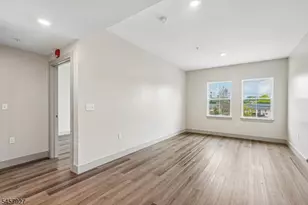 548 Franklin Ave, Belleville, NJ 07109 - Photo 12