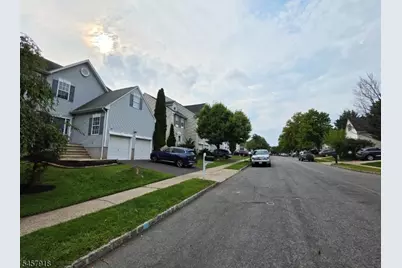 36 Wexford Way, Bridgewater, NJ 08807 - Photo 2
