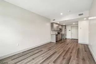 548 Franklin Ave, Belleville, NJ 07109 - Photo 8