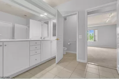3210 Chesterwood Way #3210, Franklin Township, NJ 08873 - Photo 36