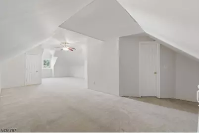 219 Magie Ave, Roselle Park, NJ 07204 - Photo 18