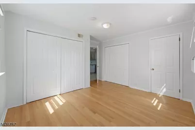 219 Magie Ave, Roselle Park, NJ 07204 - Photo 16