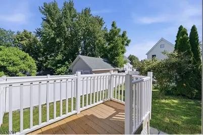 219 Magie Ave, Roselle Park, NJ 07204 - Photo 24