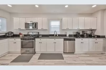 389 Grant St, Phillipsburg, NJ 08865 - Photo 18