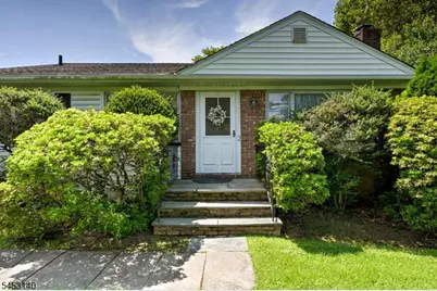 271 Summit Rd, Mountainside, NJ 07092 - Photo 4