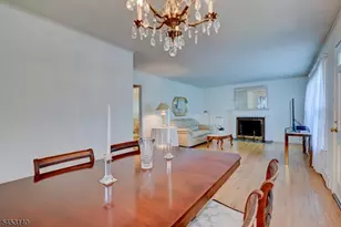 271 Summit Rd, Mountainside, NJ 07092 - Photo 16