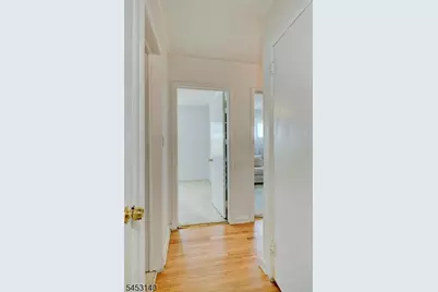 271 Summit Rd, Mountainside, NJ 07092 - Photo 26