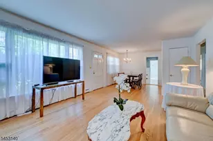271 Summit Rd, Mountainside, NJ 07092 - Photo 12