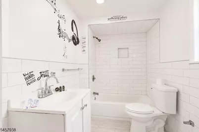 270 Hamilton Ave, Paterson, NJ 07501 - Photo 16