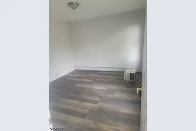 230 Pine St, Elizabeth, NJ 07206 - Photo 14