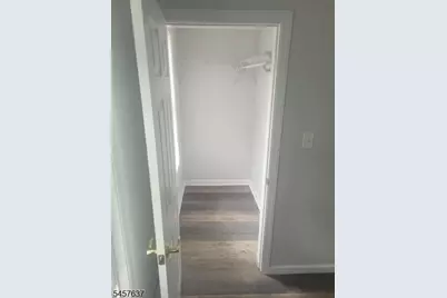 230 Pine St, Elizabeth, NJ 07206 - Photo 20