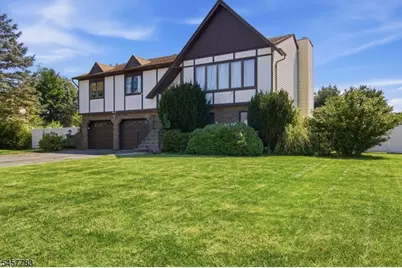 42 Randolph St, Lincoln Park, NJ 07035 - Photo 4