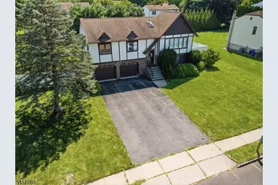 42 Randolph St, Lincoln Park, NJ 07035 - Photo 2