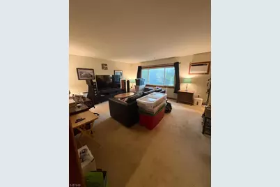 839 Riverside Ave #2, Lyndhurst Township, NJ 07071 - Photo 6