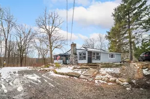 15 Allegheny Ave, West Milford, NJ 07480 - Photo 2
