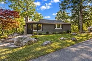 15 Allegheny Ave, West Milford Twp., NJ 07480 - Photo 2