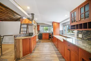 15 Allegheny Ave, West Milford, NJ 07480 - Photo 8