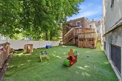 213 Glenridge Ave, Montclair, NJ 07042 - Photo 16