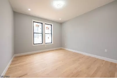 412 Gregory Rd, Paramus, NJ 07652 - Photo 22