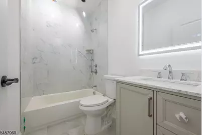 412 Gregory Rd, Paramus, NJ 07652 - Photo 24