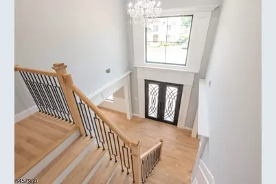 412 Gregory Rd, Paramus, NJ 07652 - Photo 36