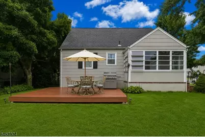 372 S Union Ave, Cranford Township, NJ 07016 - Photo 20