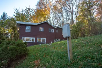 18 Decker Pond Rd, Vernon, NJ 07461 - Photo 10