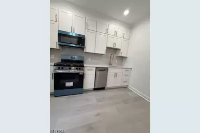 46 High St #2, Clifton, NJ 07014 - Photo 4