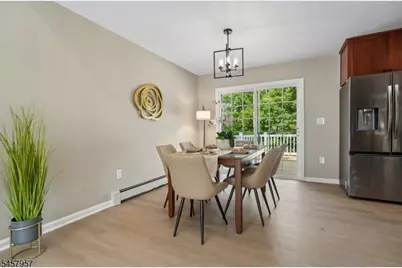 41 Paula Dr, Washington Township, NJ 07853 - Photo 12