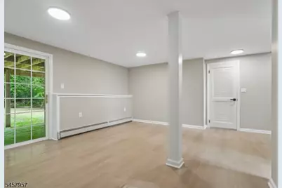 41 Paula Dr, Washington Township, NJ 07853 - Photo 28
