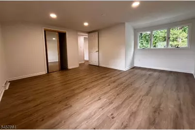 20 Garbarino Ave, Wanaque, NJ 07465 - Photo 28