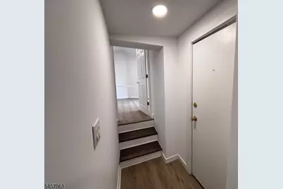 20 Garbarino Ave, Wanaque, NJ 07465 - Photo 10