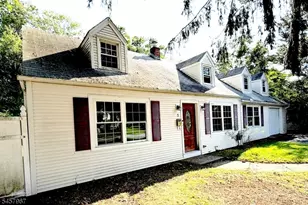 5 Brookside Ave, Pequannock Township, NJ 07444 - Photo 2