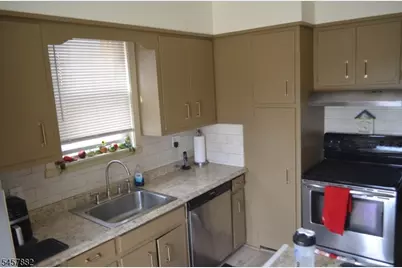 128 Hillside Ter, Irvington, NJ 07111 - Photo 14