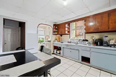 44 Paterson Ave, Paterson, NJ 07522 - Photo 8