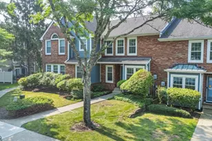 54 Woodledge Ct, Rockaway Township, NJ 07866 - Photo 2