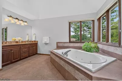 6 Oakridge Rd, Clinton Township, NJ 08801 - Photo 28