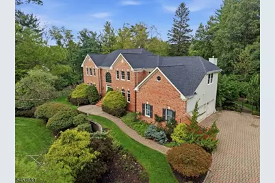 6 Oakridge Rd, Clinton Township, NJ 08801 - Photo 2