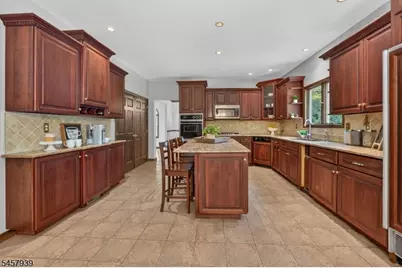 6 Oakridge Rd, Clinton Township, NJ 08801 - Photo 16