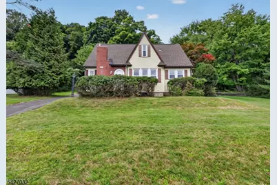 1208 Pompton Ave, Cedar Grove, NJ 07009 - Photo 1