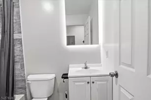 67 S 13th St, Newark, NJ 07107 - Photo 8