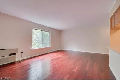 6 Norwich Pl, Franklin Township, NJ 08873 - Photo 6